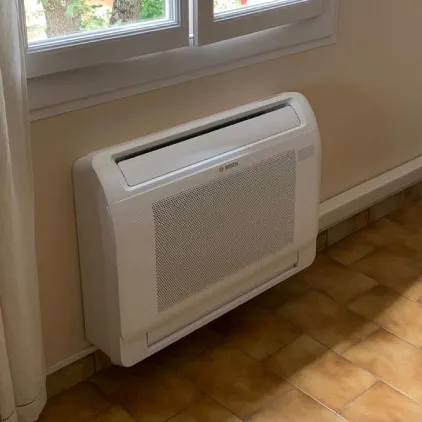 console-climatisation-reversible-alpes-chauffage-confort-a2c-enr-chauffage-photovoltaique-digne-les-bains-gap-roquefort-les-pins-04-05-06