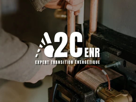 Logo A2C regroupant les trois marques dédiées au chauffage, au confort thermique et au photovoltaïque, présentes dans les Alpes à Digne-les-Bains, Gap et Roquefort-les-Pins