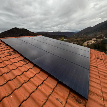 6kwc-panneaux-solaires-alpes-chauffage-confort-a2c-enr-chauffage-photovoltaique-digne-les-bains-gap-roquefort-les-pins-04-05-06